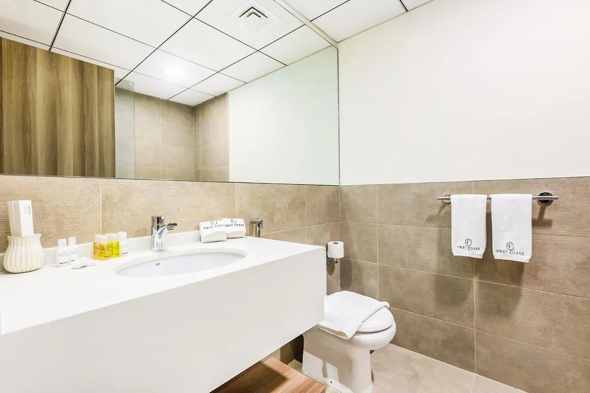 First Class 2Br Sleek Urban Oasis Dubai 0*,