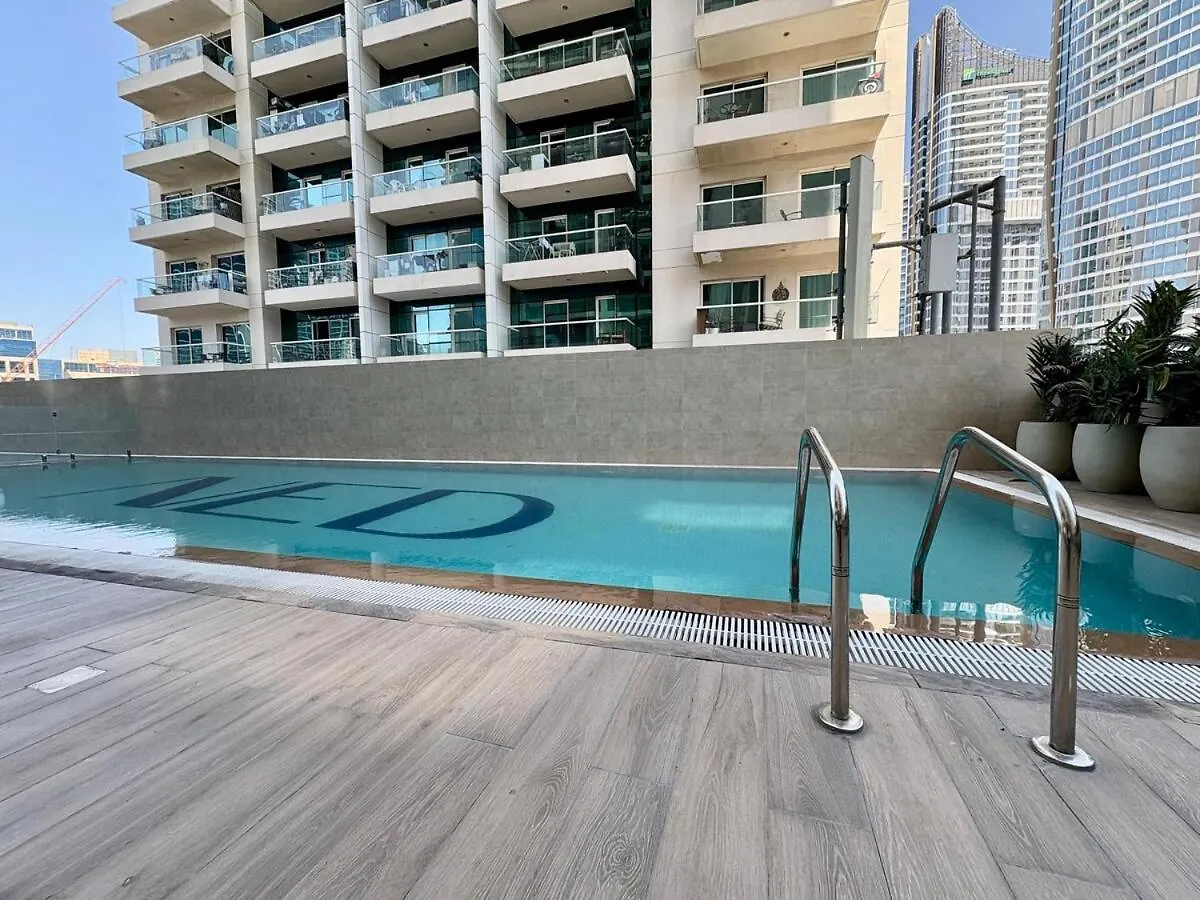 First Class 2Br Sleek Urban Oasis Dubai United Arab Emirates
