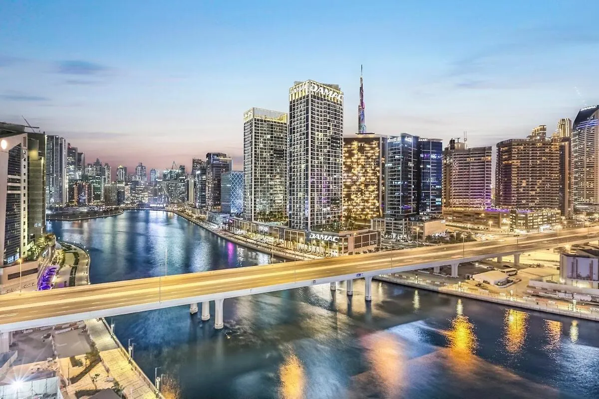Apartment First Class 2Br Sleek Urban Oasis Dubai